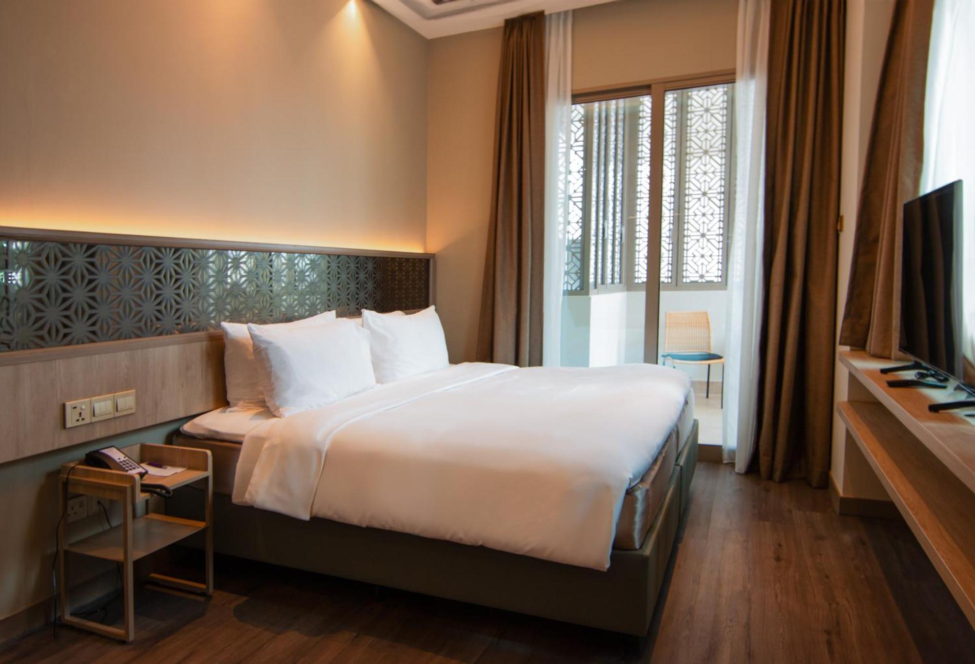 Aqueen Prestige Hotel Jalan Besar シンガポール エクステリア 写真