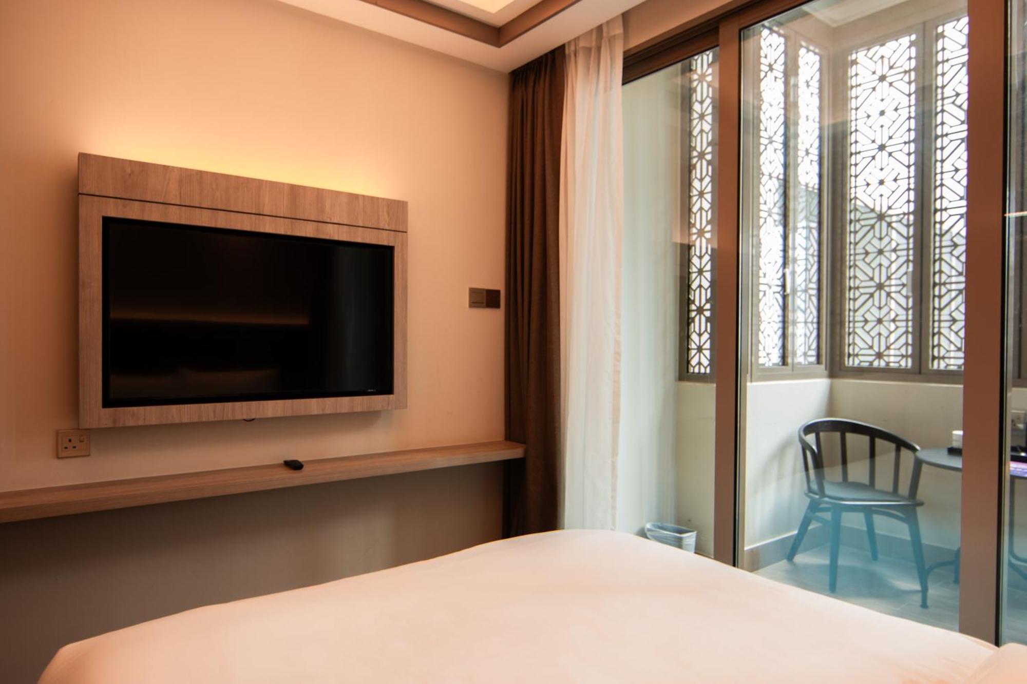 Aqueen Prestige Hotel Jalan Besar シンガポール エクステリア 写真